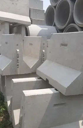 keunggulan road barrier beton precast