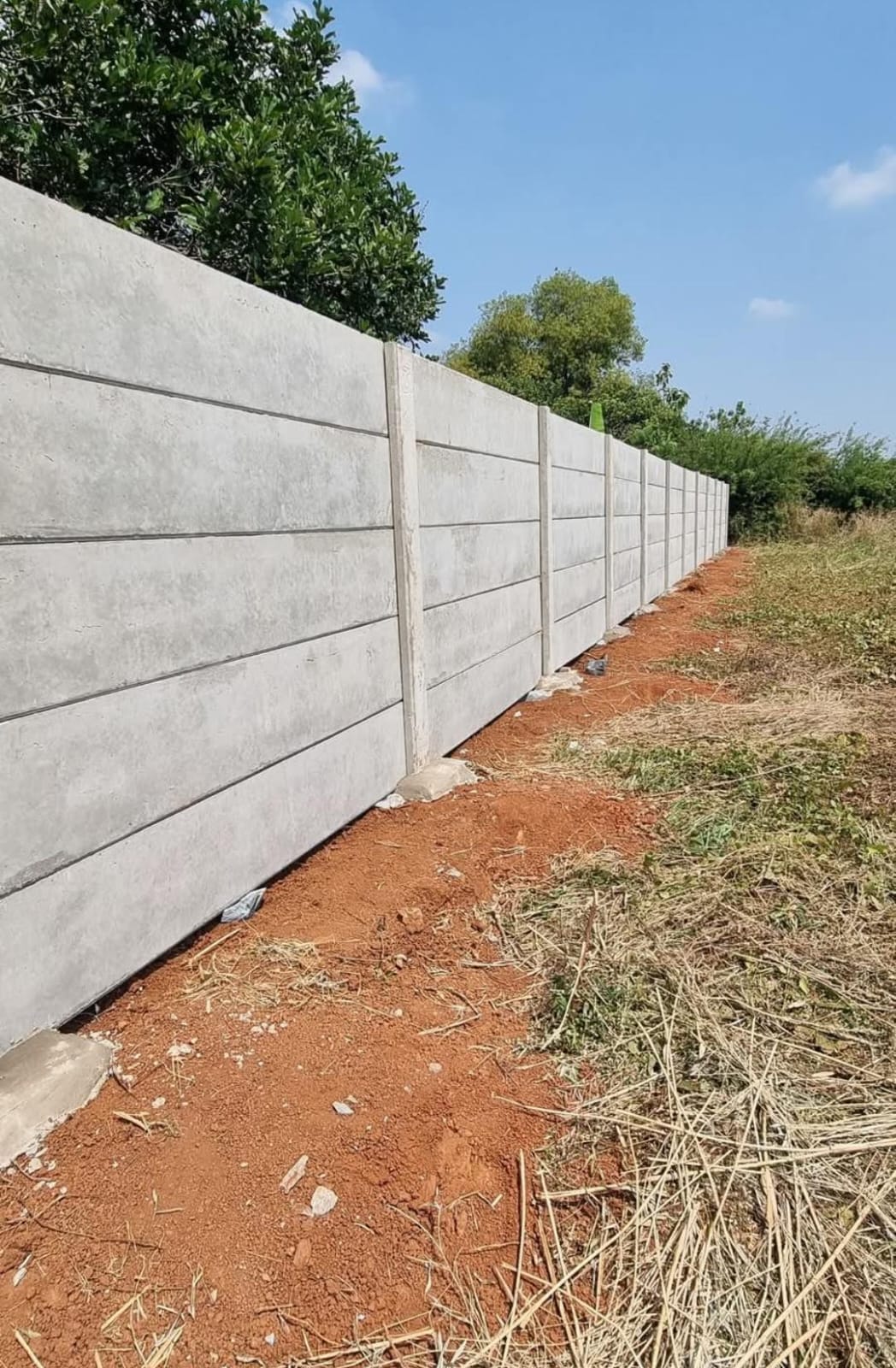 Pagar Panel Beton untuk Pabrik